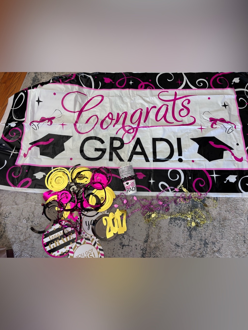 Graduation decor bundle